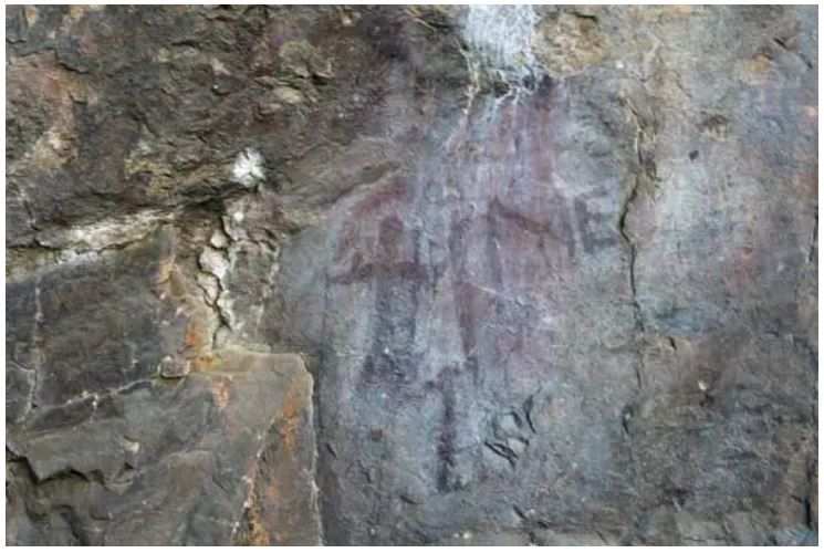 Pueblos con fibra: Cañamero y las pinturas rupestres del calcolítico
